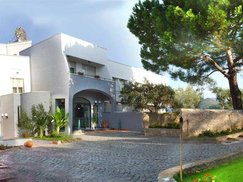 Hotel Baia Palinuro Exterior photo